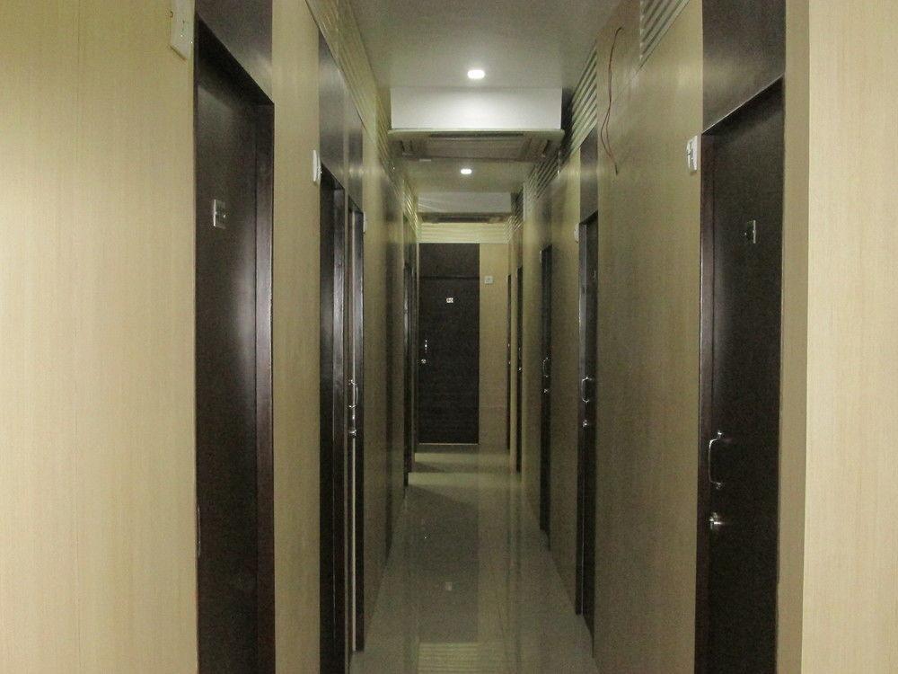 安德瑞MIDC iStay酒店 孟买 外观 照片